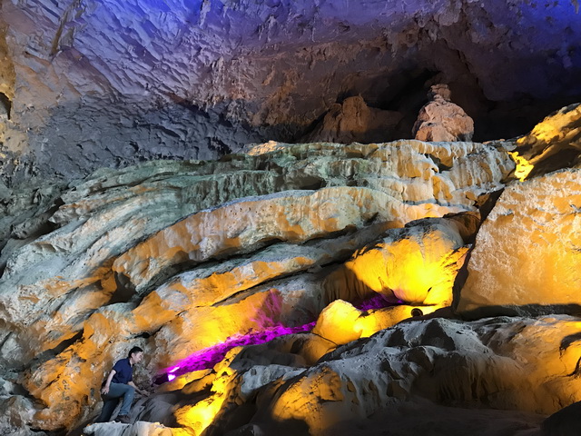 广西河池巴马《福地洞天》溶洞设计方案溶洞灯光施工(图43)