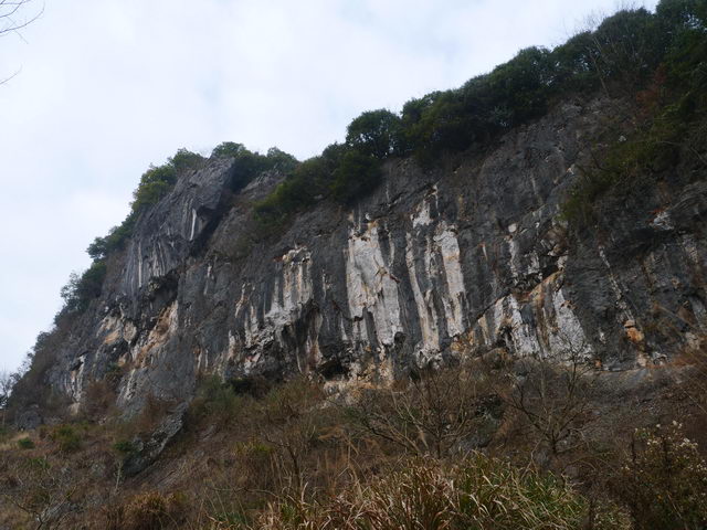 浙江杭州千岛湖《白马乳洞》溶洞灯光开发设计施工(图15)