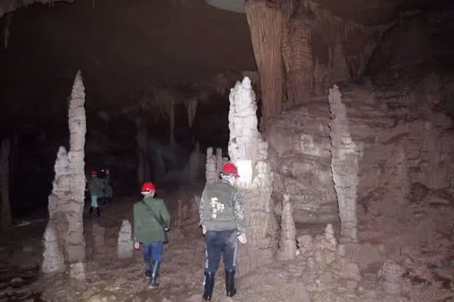 湖南常德石门县AAAA景区龙王洞中国第一龙文化科技溶洞灯光开发艺术设计(图3)