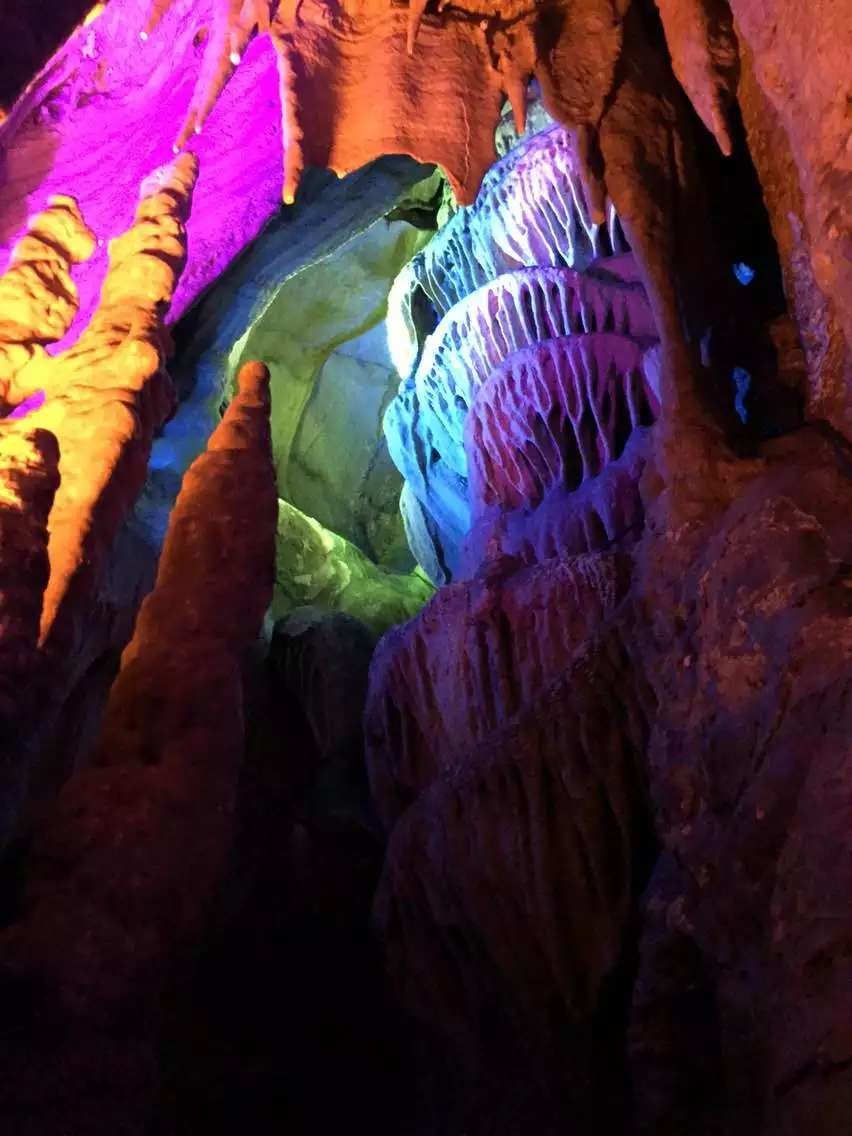 湖南常德石门县AAAA景区龙王洞中国第一龙文化科技溶洞灯光开发艺术设计(图5)