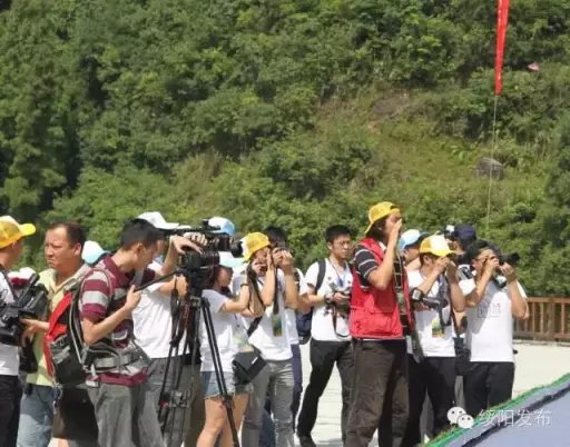 亚洲第一长洞贵州双河溶洞群溶洞大风洞溶洞灯光开发设计方案(图4)