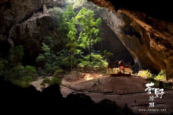 洞穴探秘：带你看看世界二十个惊艳的洞穴(图2)